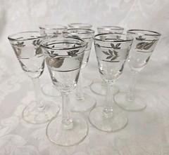 Libbey Glass Frosted Silver Foilage Cordial Glasses Stem Shot Glasses 4.25 Set 8