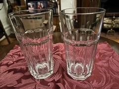 2 Vtg Tall Glasses 7 In & 7 1/4 Has L On Bottom Of 1 Libbey??