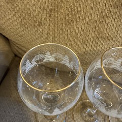 4 ARBY’S 8″ Wine Goblets Frosted Christmas Winter Snow Pine Trees Gold Rim #2