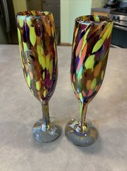 Lot of 2 Mexico Art Glass Champagne Flute Goblet Mottle Iridescent Stemware READ