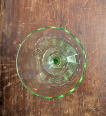 Vintage Green Uranium Glass Wine Champagne Low Sherbet Stemware 4.5″