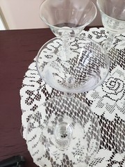 Set of 8 Clear Wine/Champagne Glasses Four Ball Stem on Footed Base 4 5/8″ Tall