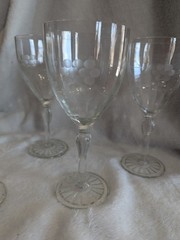 Four Crystal Wine Glasses With Grape Design
