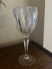 Cristal d’Arques Classic Wine Glass 8”