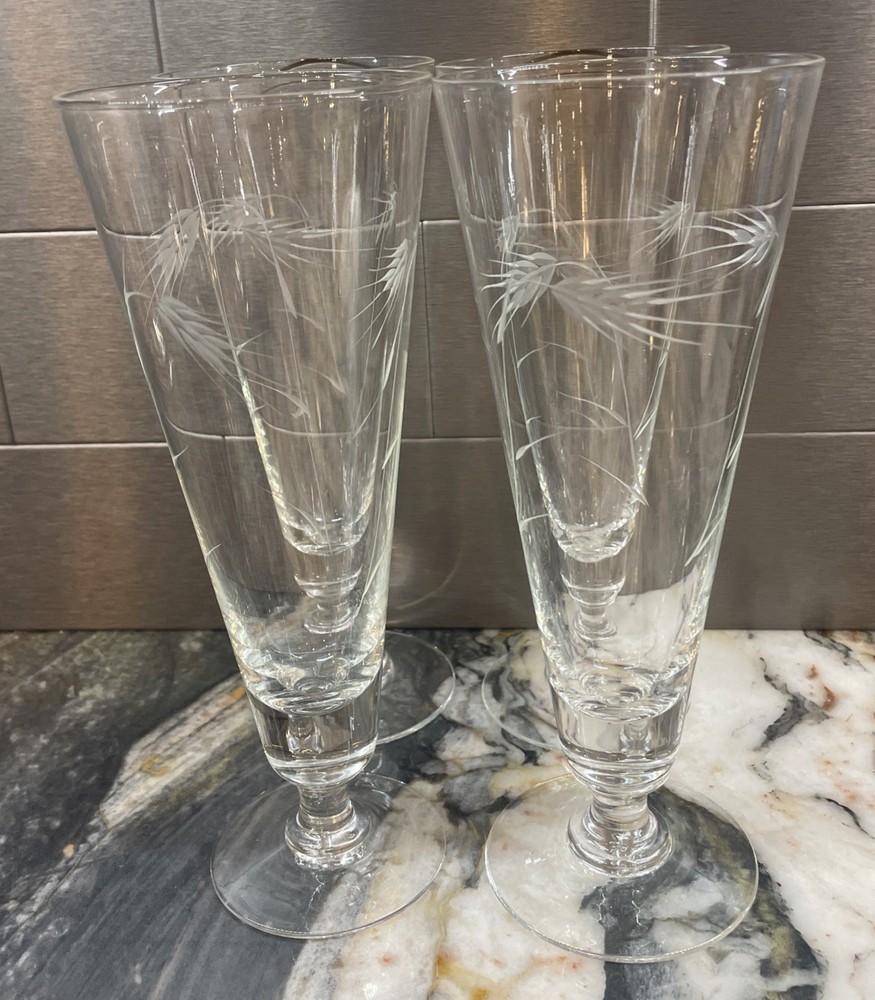 MCM Crystal Pilsner Glasses (4) Wheat Pattern Glasses Etched Beer, Wine, Mint