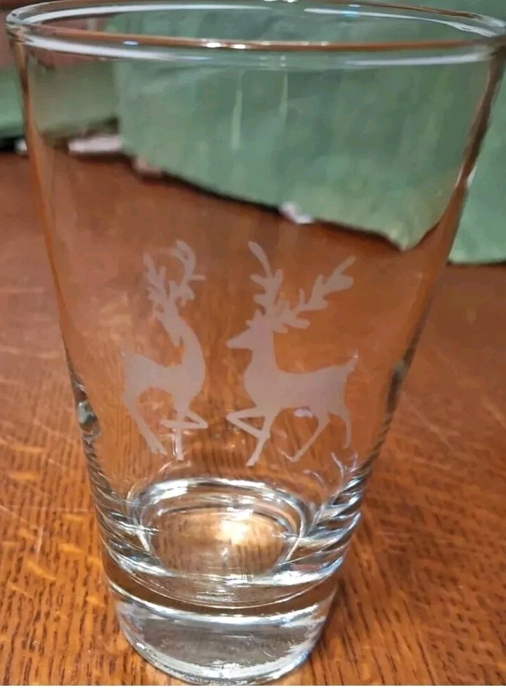 Vtg Etched Art Clear 14 Oz Glass W/Detailed Pair WH Reindeer Thick Bottom 5.75″H