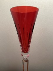 New in Box Set 2 WATERFORD CRYSTAL Lismore Jewels Ruby Red 12″ Champagne Flutes