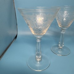 Vintage Bryce Brothers Needle Etched Cocktail Glasses #854-1 Wavy Loop Pattern