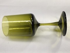 Mid Century Modern Avocado Green Hand Blown Glass Wine Goblet 6-1/8″ – Vintage.