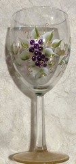 2 Hand Painted Purple Grapes w/Green Leaves, Gold Foot Crystal Wine Glasses 7in