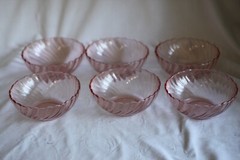 6 VINTAGE ARCOROC OPTIC ROSELINE PINK DESSERT/BERRY BOWLS