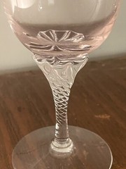 Set 2 Hawthorne Coral Pink By SASAKI Blown Water Wine Goblets Glass 7 1/8″