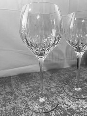 4 Miller Rogaska Crystal Wine Goblets Glasses Milan 9” 14 Oz 1 Has Tiny Nic