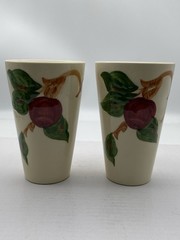Pair Of Vintage USA Franciscan Art Pottery Apple 5″ Tumblers