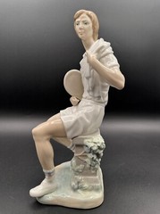 RARE 10.5» Tall LLADRÓ #4894 «Tennis Player Boy» Figurine, Glazed Finish, MINT
