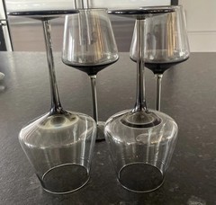 Set of 4 Mid Century Modern Wine Glasses Barware Smoke Grey/ Black 9″ STYLISH