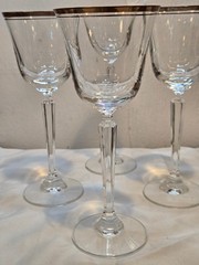 4 MIKASA «WHEATON» WHITE WINE GLASSES, GOLD BANDS