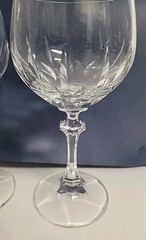 2 Scott Zwiesel Cut Crystal Wine Glasses 6-1/4″ Tall ×3″ Wide At The Rim