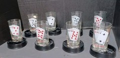 Set Of 8 Vintage Poker Suite Cards Glasses With Coaster Ashtray Bar Man Cave