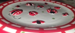 Gingham Ladybugs Ceramic lunch plate LIBBY WILKIE Hausenware 7 3/4″ VNC