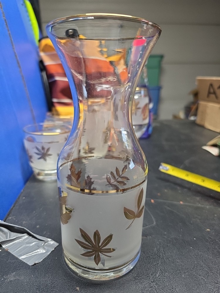 Vintage Libbey Golden Leaf Foliage Glass Carafe