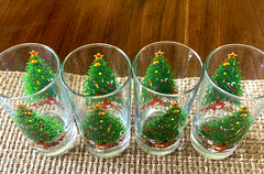 1980 NEW in Box 12.5 oz Christmas Tree Glasses Set 8 Anchor Beverage Ware 752