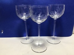 TT3 Old Circa Mid Century Hand Cut Crystal Floral Wine Glass For Adults Set of 3