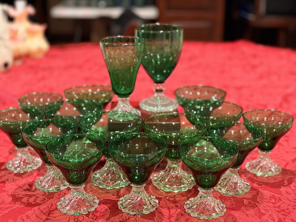 Classic MCM Anchor Hocking Burple Forest Green Glass Set Mixed Sizes 16pc