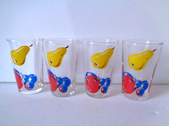 Knowles Utility Ware Fruits Set of 4 Coordinating 4-oz Juice Glasses