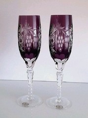PAIR AJKA MARSALA AMETHYST PURPLE LEAD CRYSTAL CHAMPAGNE GLASSES