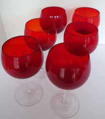 Cranberry Red Clear Stemmed Wine Glass Goblets 7″ High 12 oz. Capacity Set of 6