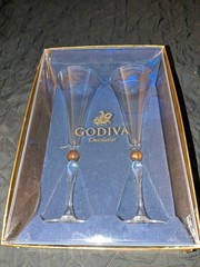 PAIR Godiva France 10″ Crystal Champagne Flute Glasses 24K Gold Trim Gilt 2000