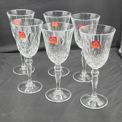 RCR Crystal Wine Glasses Goblets Italy 7.5″ Tall with Stickers Set Of 6