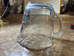 Vintage Anchor Hocking 2 Cup Glass Liquid Measuring Cup World’s Greatest Mom