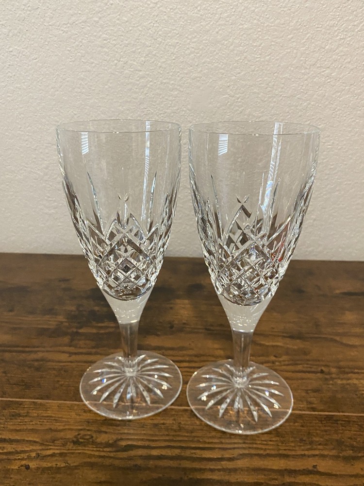 PAIR Of WATERFORD Crystal ARAGLIN Fluted Champagne Glasses 8 3/8″H, SIGNED