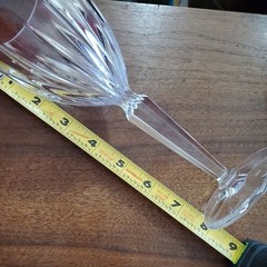 2 Mikasa Icicles Crystal Wine Glasses 7.5″ Ribbed Design