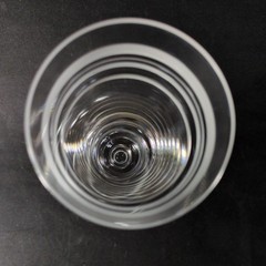 KATE SPADE LIBRARY STRIPE CHAMPAGNE FLUTE, Cut Lead Crystal, 10 1/4″, 7 oz, USA