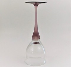 Mikasa Sea Mist Amethyst Frosted Stem Wine Glass 9.25″ Fluted Goblet Vintage