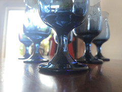 6 Pfaltzgraff Yorktowne Dark Blue Navy Stemmed Glasses 8 oz Water Wine Goblets