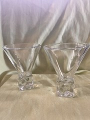 DiSaronno Clear Melting Ice Cube Base Martini Cocktail Glasses Barware~set of 2