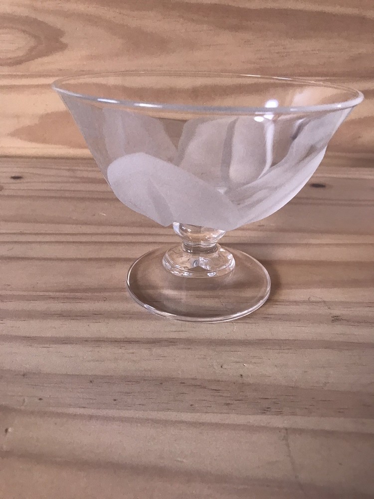 Cristal D’Arques Durand Florence Frosted Dessert Dish