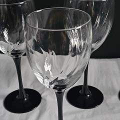 Vintage Luminarc France Domino Gothic Black Stem Wine Glass Set Of 8