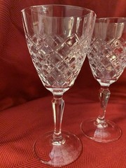 3 – Cristal D’Arques DAUPHINE Wine Glass Paneled Diamond Cut 7-1/4”Tall ELEGANT