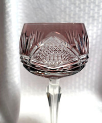 BOHEMIAN STYLE WINE GLASS 7 5/8″ AMETHYST PURPLE CUT TO CLEAR CRYSTAL BOHEMIA