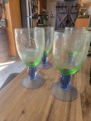 Set Of 4 Pfaltzgraff Summer Breeze 17oz Green & Blue Stemmed Ice Tea Tumblers