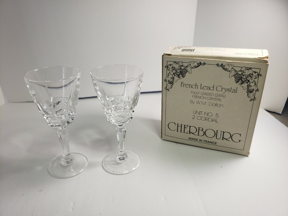 NOS SET OF 2 CHERBOURG 4.5″ TALL FRENCH LEAD CRYSTAL UNIT No. 5 CORDIAL GLASSES