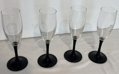 Modern Gothic Vintage Black Stem Luminarc Champagne Glasses Wine Flutes Set Of 4