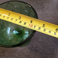 2 FTD Green Leaf Textured Glass 1975 Goblets 6.5×4 3/8″~ 2 SHADES OF GREEN
