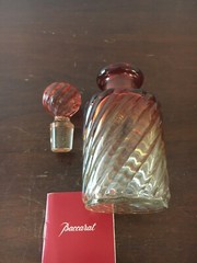 1 Bottle Rose Rosette Round Square Crystal by Baccarat (H: 14 cm)