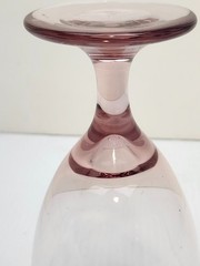 Set of 5 Light Purple Amethyst‑Tint Wine Goblets – 7″ Tall – Excellent Condition